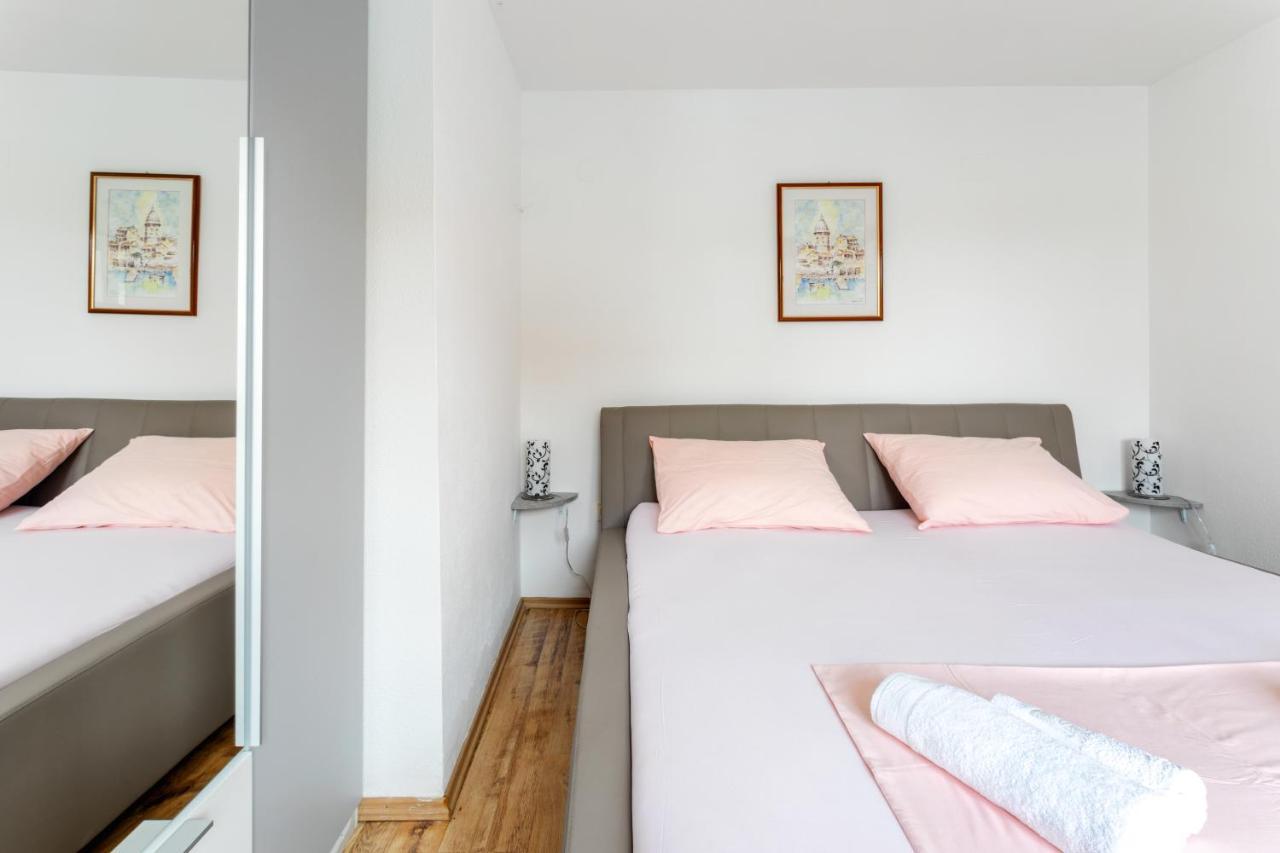 M&m - Zf Hvar Apartment