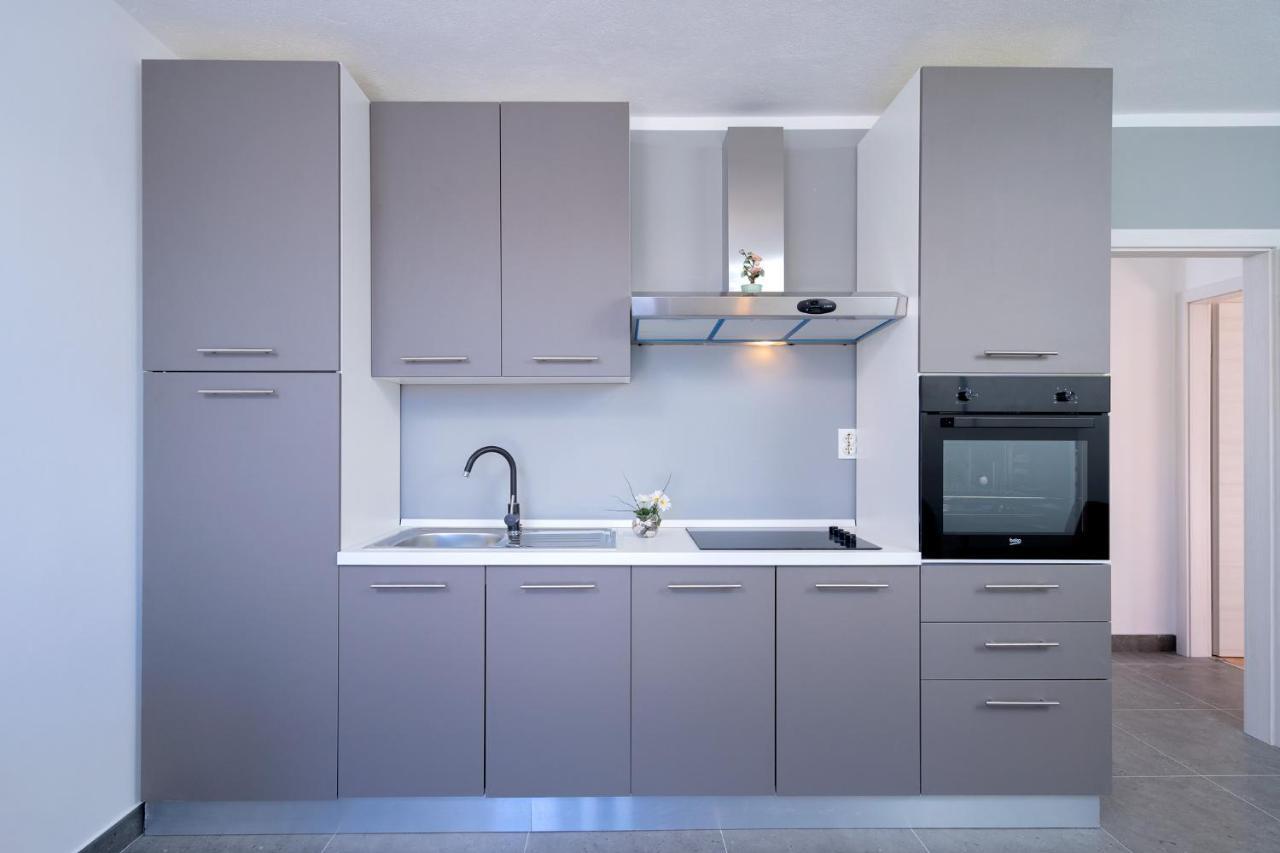 Apartment M&m - Zf Hvar